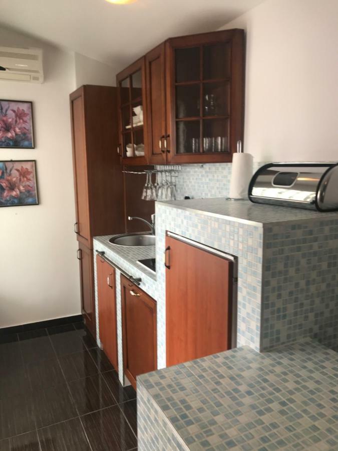 Sara Apartments Baška Voda المظهر الخارجي الصورة